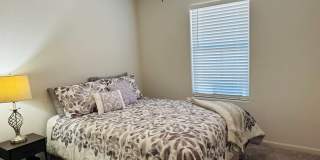SHORT TERM Fully Furnished 3BD/2BA House for Rent Community Pool and Spa Gallery 17