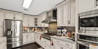 231 Starmond Ave Gallery 13