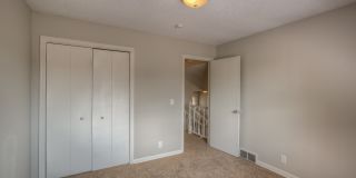 Convenient location! Side Split in Western Omaha. Gallery 16