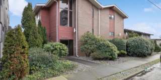 2028 Waverly Pl N Gallery 1