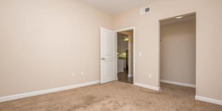 Senior Housing - Monaco Apartments Gallery 44