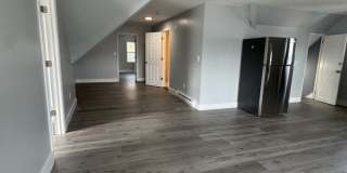 327 N Maple Ave Gallery 4