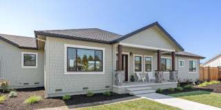 Beautiful 3 Bed 2.5 Bath Home in Larkfield Wikiup Neighborhood $5,000 per month! Gallery 1