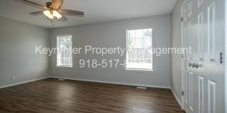 Gorgeous 4 Bedroom Remodel, Union Schools! Gallery 27