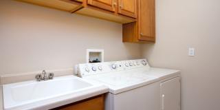 Laurel West End Gallery 23