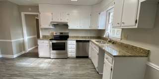 Room in 4 Bedroom Home at 216 Woods Ream Dr Room in 4 Bedroom Home at 216 Woods Ream Dr Gallery 10