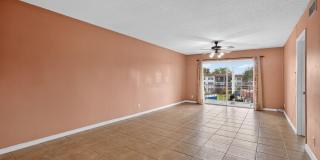 9410 N Hollybrook Lake Drive Gallery 3