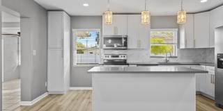 2302 S THIXTON COURT Gallery 10