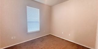569 Creekside Circle Gallery 8