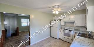 Nice Updated 2 Bed 1.5 Bath Duplex in Basehor-Available NOW!! Gallery 14