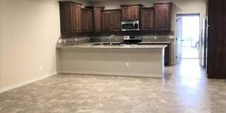 1513 Club Dr Gallery 3