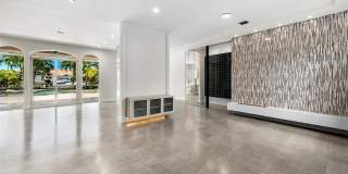552 PALM DRIVE Gallery 10