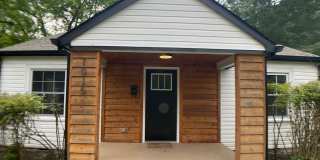 Adorable, Renovated Bungalow with Huge Yard and Deck! Gallery 1