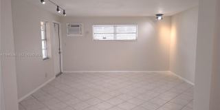 1723 Thomas St Gallery 5