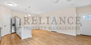 208 W May St Gallery 8