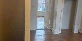Spacious 2+ Bedroom House York City SD Gallery 12