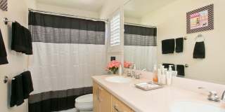 Large 2‑Story 4BR Home in Mililani Mauka Gallery 13