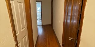 4 bedroom 1 1/2 bath single family house with yard. Gallery 37