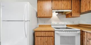 2131 RIDGE ROAD S Gallery 2