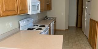Nice 2 Bedroom 1.5 Bathroom Townhome in Hudson Gallery 4