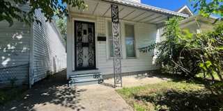 2 bedroom Bungalow!   LEASING SPECIAL Move in by 9/15/2026 and receive 50% off of your Deposit. Gallery 3