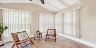 Discover the perfect Naples Park rental just minutes from the beach. Gallery 18