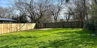 Spacious 3 bed/1 bath rental - Available Now! Gallery 3
