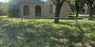 1401 East Henrietta Avenue Gallery 1