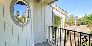 Beautifully Upstairs Condo at Ridgecrest Condominiums!! HOA Pool/Jacuzzi Gallery 18