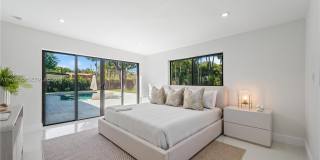 1931 NE 186th Dr Gallery 9