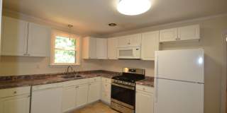 Three Bedroom Home Near UNC Gallery 7