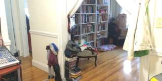 Huge 1 Bed on the "B" Line Gallery 7