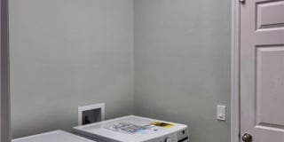 2322 SW 27th Street Gallery 32