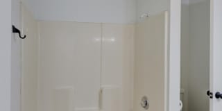 729 W 31st Terrace Gallery 24
