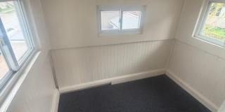 Remodeled West Side 3 Bedroom House Gallery 13