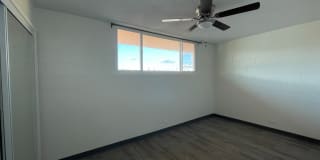 Olino at Pu'uloa Gallery 2