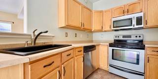 Quiet Living Meets Convenience – 3 Bed Home with 2-Car Garage & Private Backyard Gallery 10