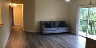 330 Crestwood Cir Gallery 1