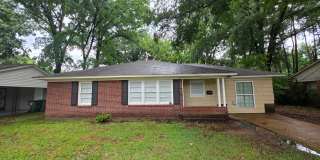 1447 Colonial Rd Gallery 1