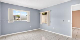 12755 SW 16th Ct Gallery 28