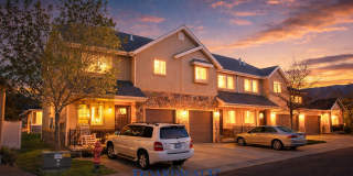 Beautiful 3 Bedroom Townhome End Unit in Draper! Gallery 1