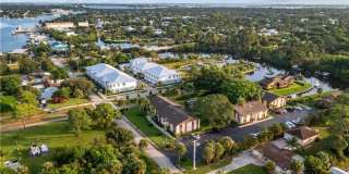 4885 SE Capstan Avenue unit: 27 Gallery 35