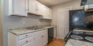 2 Bed | 1.5 Bath East Tulsa with Spacious Back yard! Gallery 21