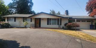 3 Bedroom, 2 Bathroom Home! Gallery 1