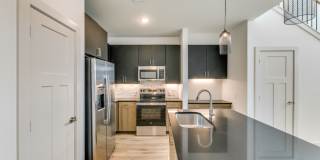 Burnett Lofts Gallery 7