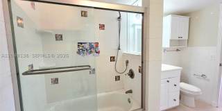 1400 NE 57th Ct Gallery 14