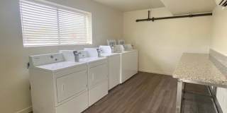 1701 North Park Avenue Gallery 13