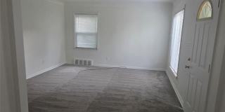 29061 Barton Street Gallery 14
