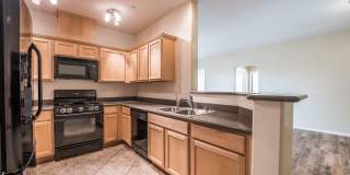 Check this Beautiful Condo Unit located in a gated Terrasini  community! Gallery 15