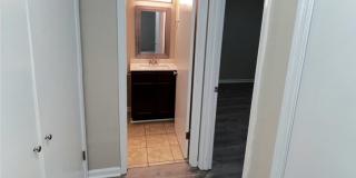 Single Level 2 bedroom 2 full bath brick townhome in Garner $1395/mo. Gallery 8